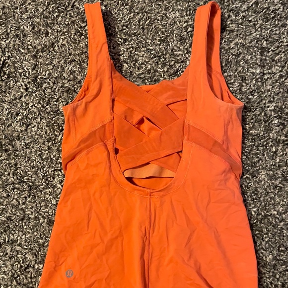 Lululemon workout top. - Picture 2 of 3
